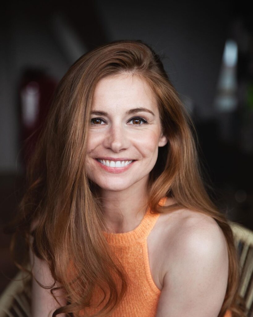 Josefine Preuß Zähne: Hat die Schauspielerin ihre Zähne machen lassen? Josefine Preuß Zähne: Hat die Schauspielerin ihre Zähne machen lassen?