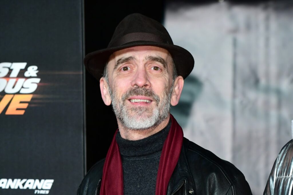 Death in Paradise-Darsteller gestorben: Adrian Schiller und andere Cast-Mitglieder